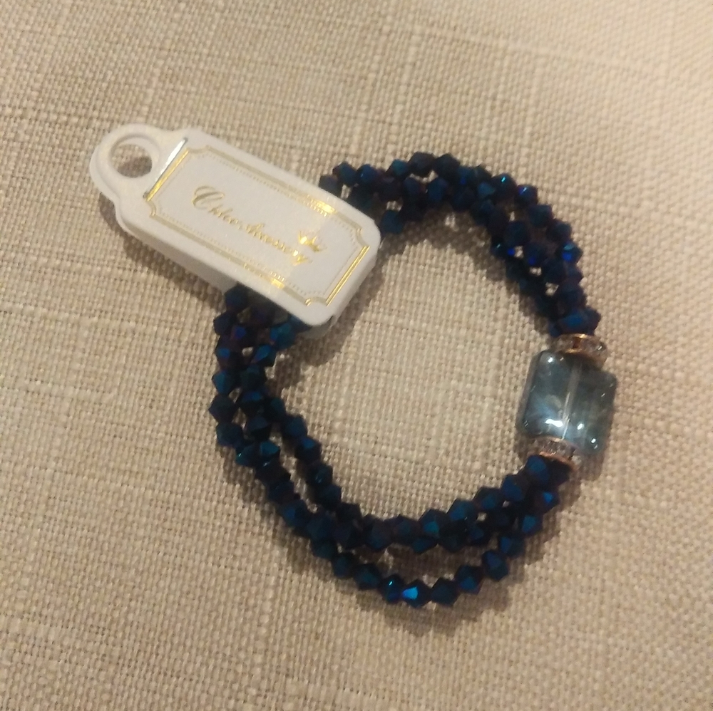 Chloe Beaded Blue Bracelet with Stone